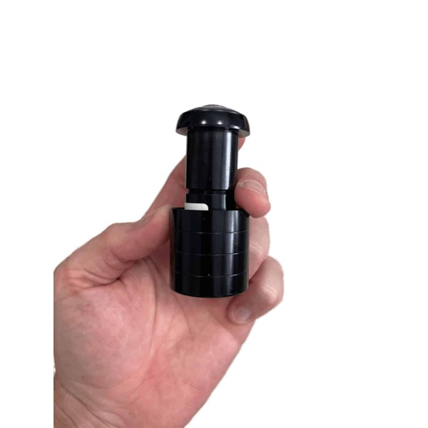 Slapta mini kamera duru akute